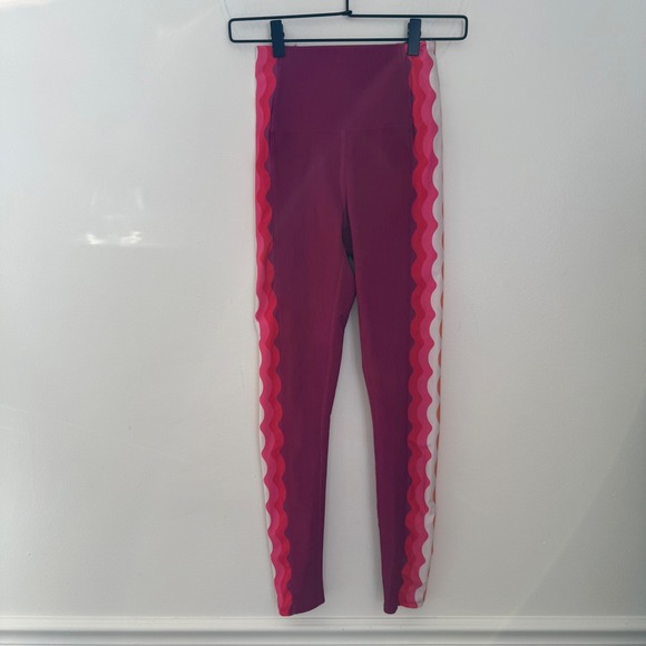 Beach Riot Pants - Beach Riot Pink Scalloped Athletic Leggings High Waist Ribbed Size S